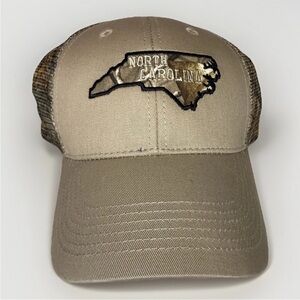 North Carolina State Outline Camo Mesh Trucker Snapback Hat Cap NWT